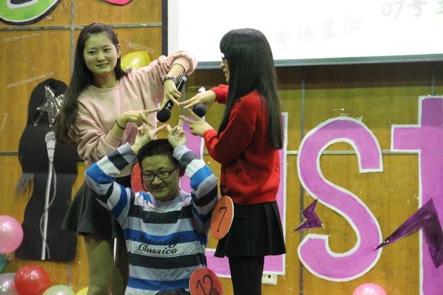 夜空中最亮的星 (1)