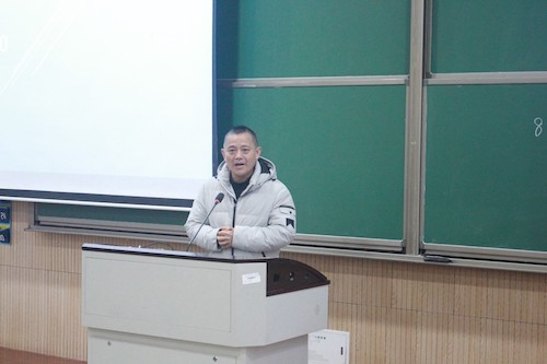 有机硅重点实验室创始人、材化真人百家乐
创院院长来国桥教授发言