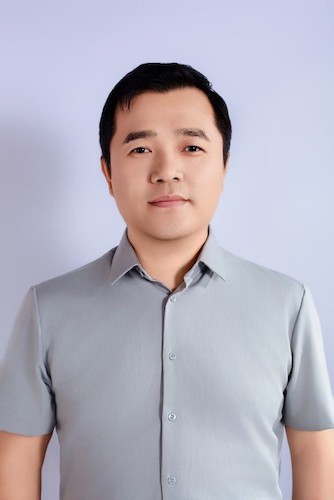 王立亮